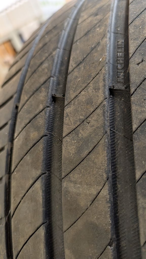 4 x Part Worn Tyres 18"