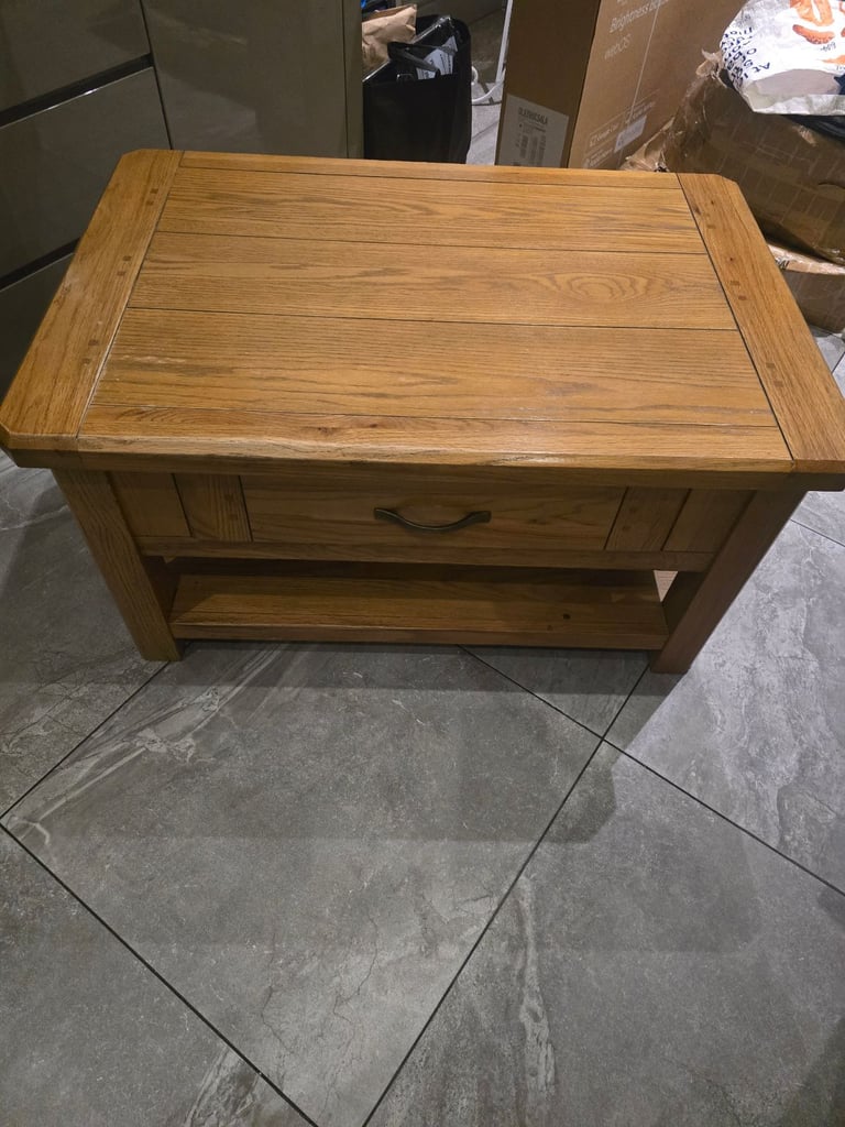 Solid oak coffee table -HA7