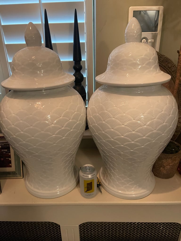 Stunning Decorative Oversized Scalloped White Ginger Jars