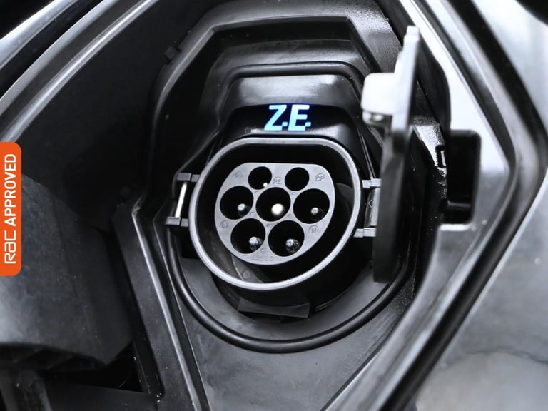 2013 Renault Zoe 22kWh Dynamique Intens Hatchback 5dr Electric Auto (Battery Lease) (88 bhp) Hatc...