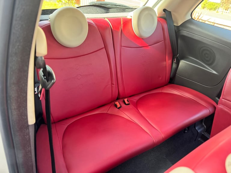 2010 Fiat 500 1.2 Lounge 3dr Dualogic [Start Stop] HATCHBACK Petrol Automatic