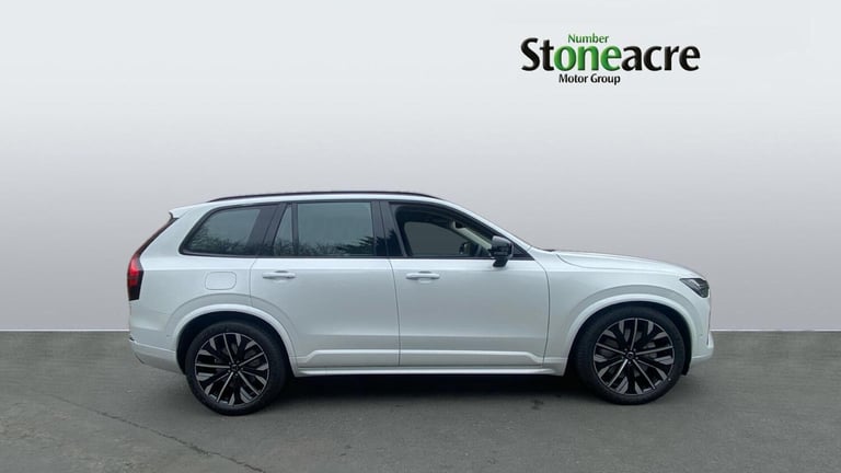 2025 Volvo XC90 Plus, B5 AWD Mild hybrid, Petrol, Dark, 7 Seats ESTATE Petrol/Electric Hybrid Aut...