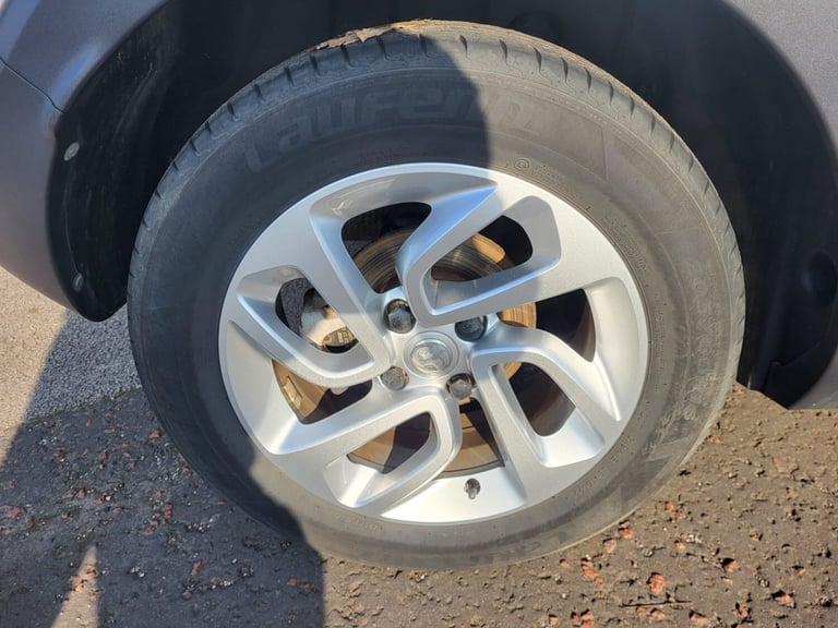 2019 Vauxhall Crossland X 1.2T ecoTec [110] SE 5dr [6 Speed] [S/S] HATCHBACK Petrol Manual