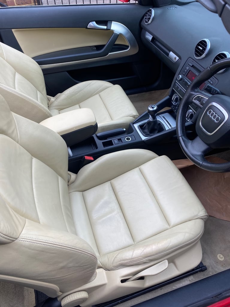 Audi, A3, Convertible, 2013, Manual, 1598 (cc), 2 doors