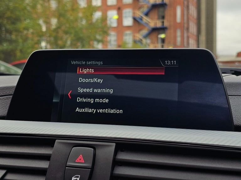 2018 BMW 3 Series 2.0 320i M Sport Shadow Edition Auto xDrive Euro 6 (s/s) 4dr SALOON Petrol Auto...