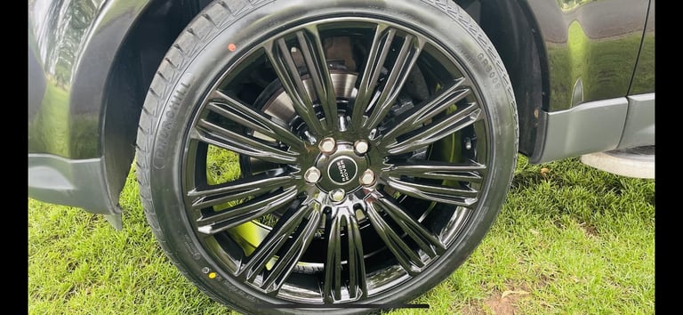 Land Rover Range Rover Sport 3.0TDV6 ( 258ps ) 4X4 Auto 2014MY HSE Black Edition