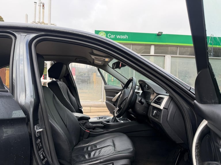 2014 BMW 3 Series 2.0 320d SE Euro 5 (s/s) 4dr SALOON Diesel Manual