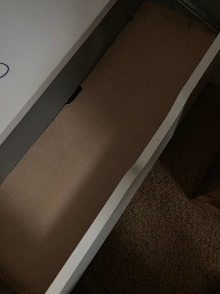 Bookcase 