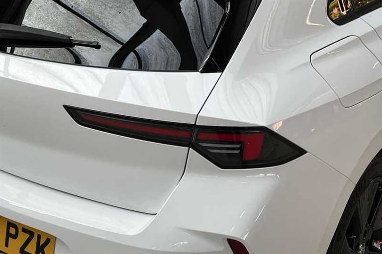 2024 Vauxhall Astra 115kW GS 54kWh 5dr Auto HATCHBACK ELECTRIC Automatic