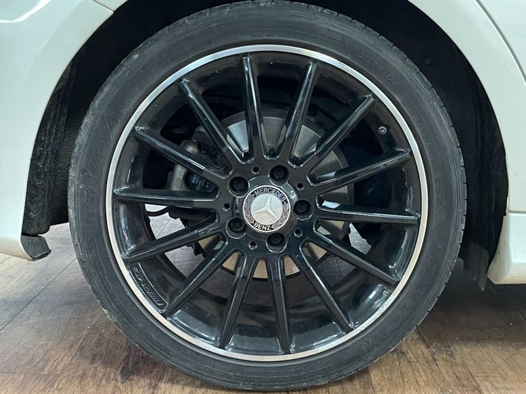 2016 Mercedes-Benz A-Class A180 AMG Line Premium 5dr HATCHBACK PETROL Manual