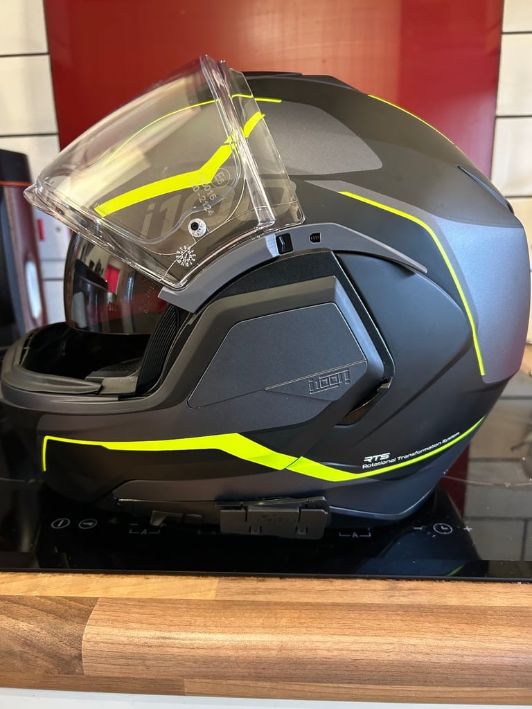 HJC i100 flip helmet with sun visor Large 