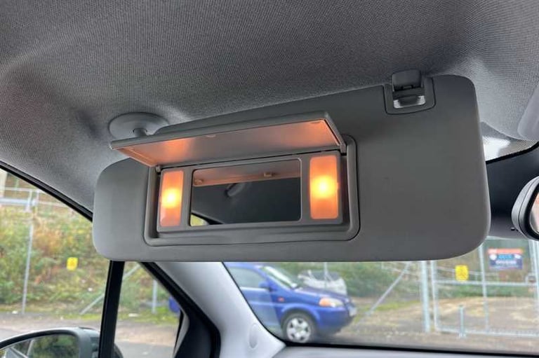 2022 Vauxhall Crossland 1.2i Turbo (110 PS) Ultimate 5 Door Petrol SUV *** 1 Owner / Full Vauxhal...