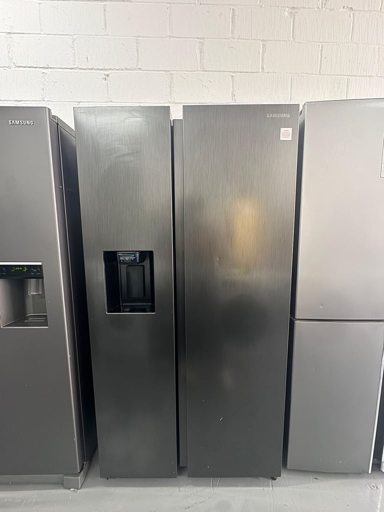 image for Samsung American Style Fridge Freezer – 617L Black - Free Same Day Delivery