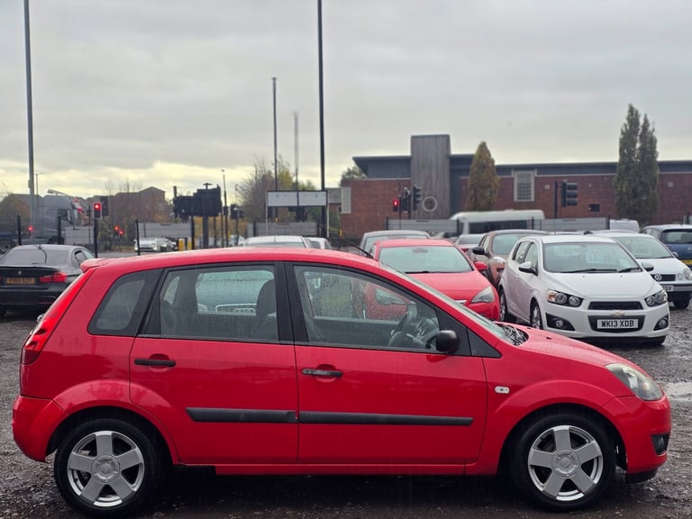 2006 Ford Fiesta 1.25 Zetec 5dr HATCHBACK Petrol Manual - Image 6