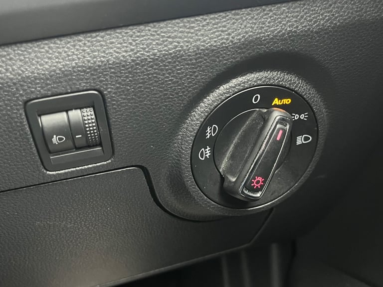 2017 SEAT Ibiza 1.0 TSI 95 SE 5dr HATCHBACK Petrol Manual