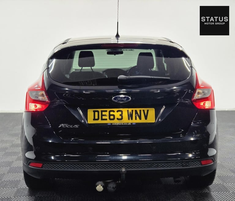 2014 Ford Focus 1.6 Zetec Hatchback 5dr Petrol Powershift Euro 5 (125 ps) Hatchback Petrol Automatic
