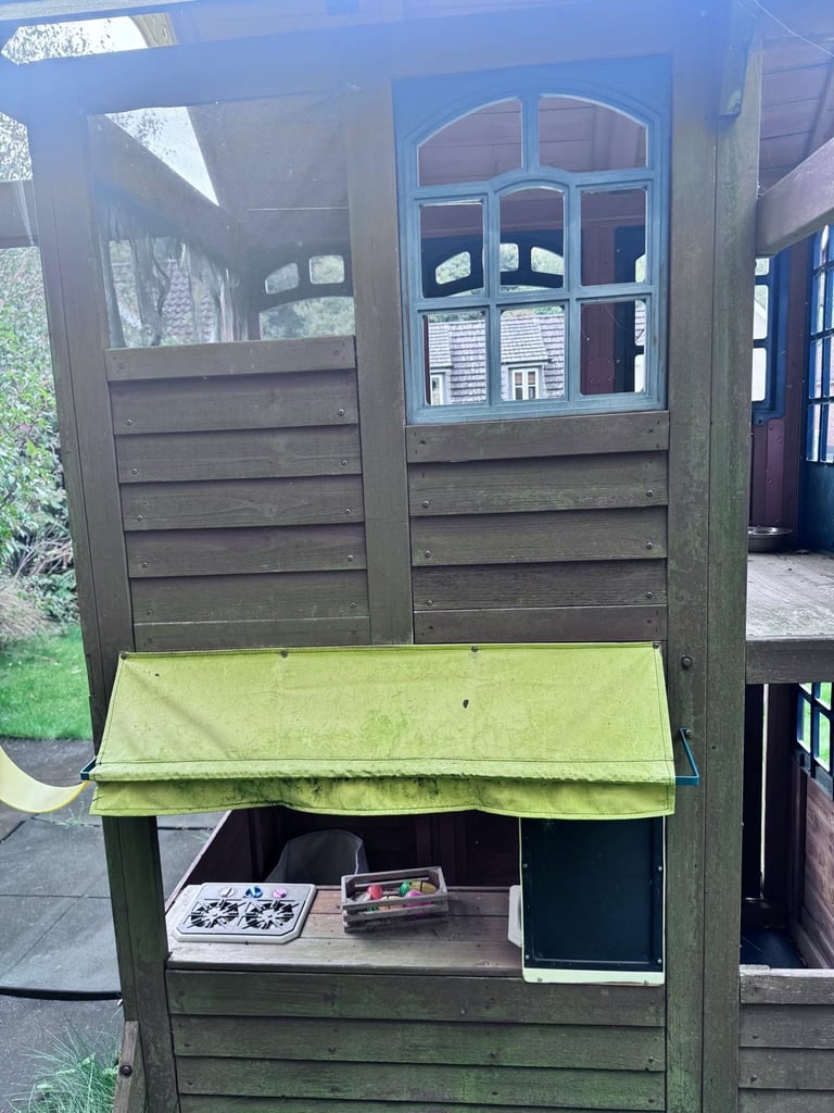 Children’s playset swing slide curly side etc