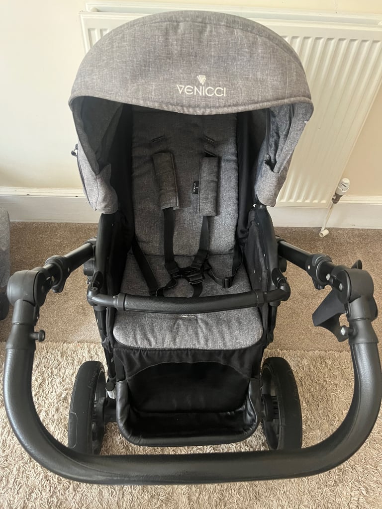 Venicci 3in 1 travel system