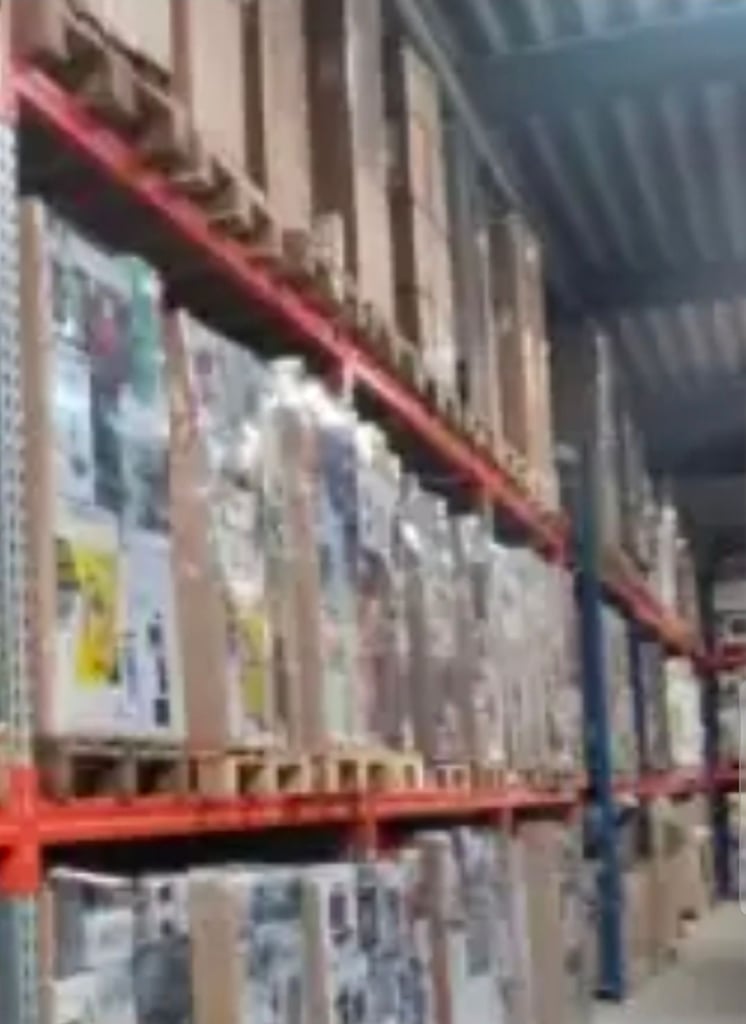 EXPORT ELECTRONICS KETTLES IRONS TOASTER TOP BRANDS ONLY AVAILABLE EXPORT ONLY 