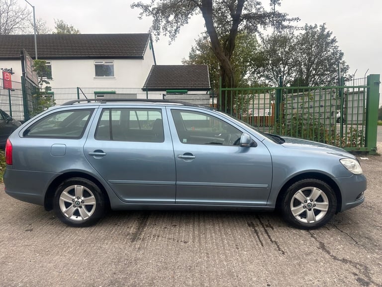 2011 Skoda Octavia 1.6 MPI SE Euro 5 5dr ESTATE Petrol Manual