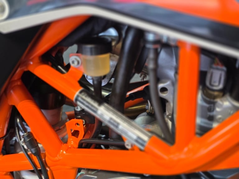 2015 KTM 690 SMC SUPER MOTO EXTRA'S 10,000 MILE'S 