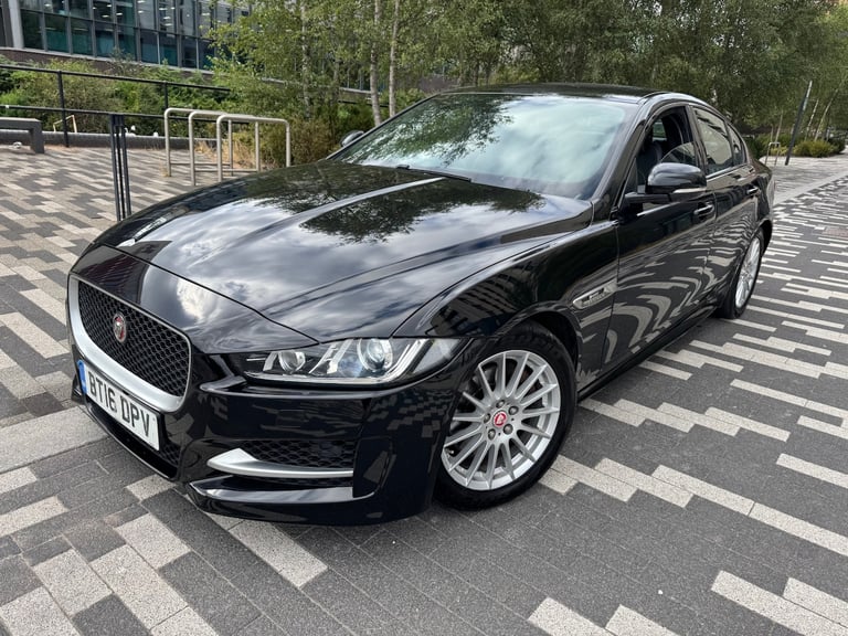 2016 JAGUAR XE R - SPORT 2.0 DIESEL 6 SPEED MANUAL SALOON 4dr BLACK 