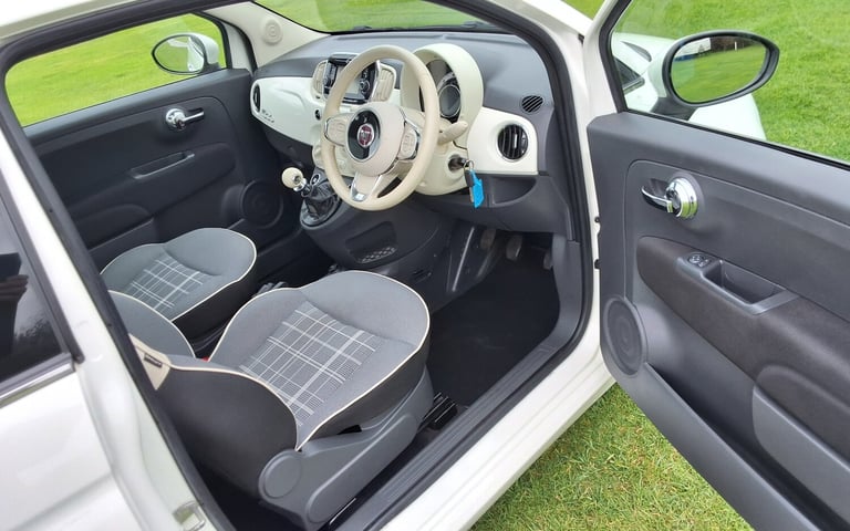 2015 Fiat 500 1.2 Lounge 3dr HATCHBACK Petrol Manual