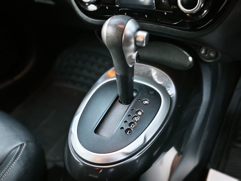 2019 Nissan Juke 1.6 [112] Tekna 5dr CVT [Bose] HATCHBACK PETROL Automatic