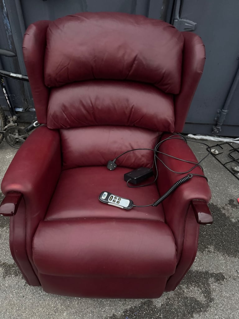 HSL Electric Rise Recliner Chair 