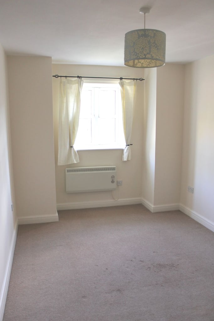 ATTENTION: Two Bedroom Apartment in Wolverhampton (Wednesfield) - Available Now!!!