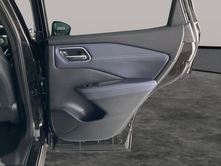 2022 Nissan Qashqai 1.3 DIG-T MHEV Tekna SUV 5dr Petrol Hybrid Manual Euro 6 (s/s) (140 ps) - K S...