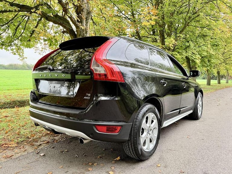  Volvo XC60 T6 Se Awd Estate 3.0 Automatic Petrol Estate Automatic Petrol Estate Petrol Automatic