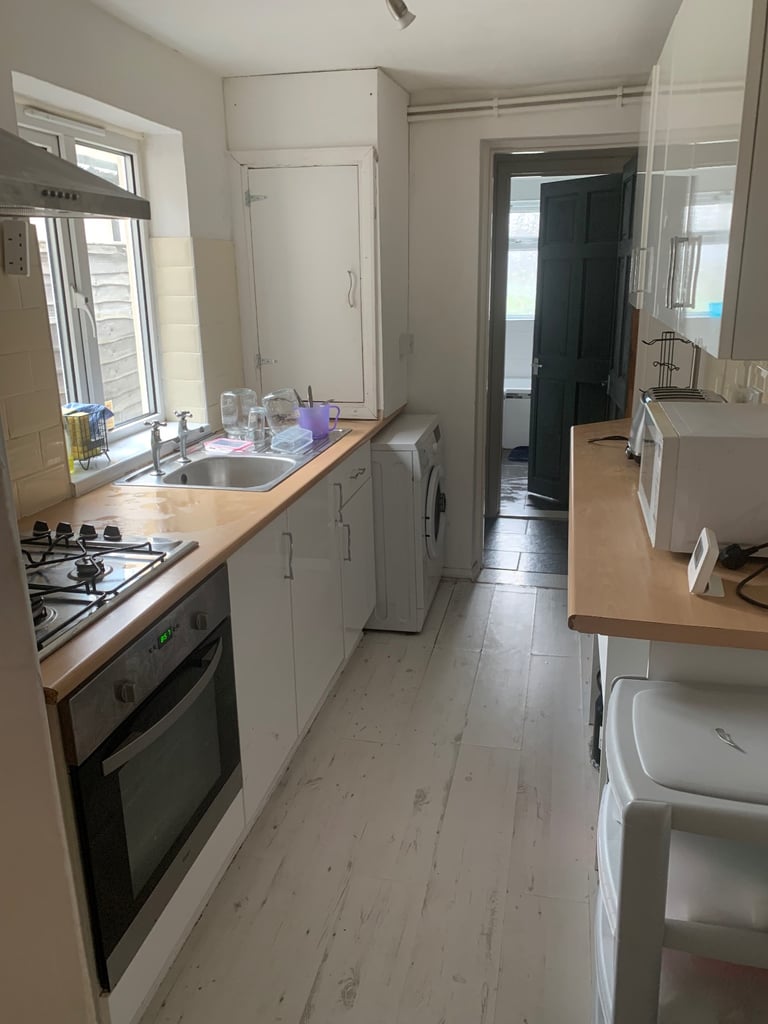 Two Double room for rent