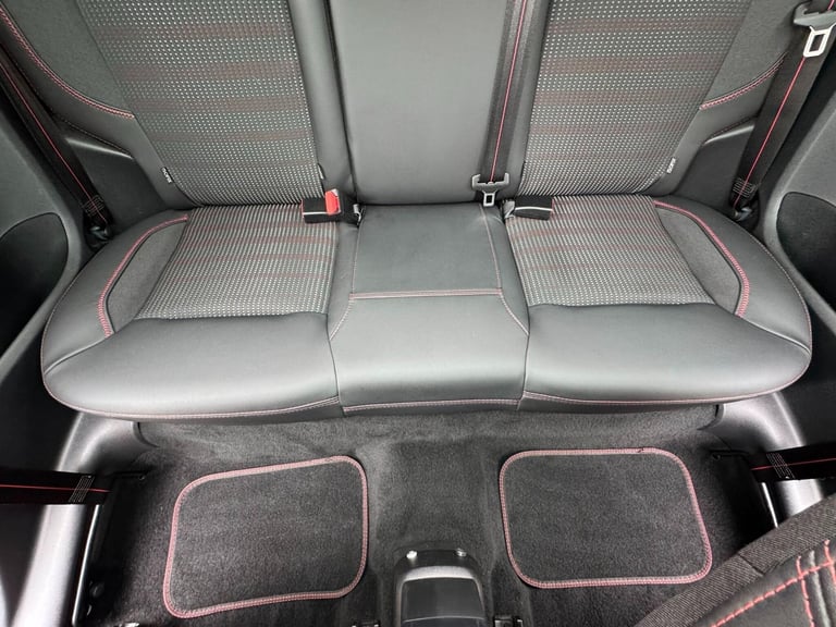 2016 Peugeot 208 1.2 Puretech Gt Line Hatchback HATCHBACK Petrol Manual