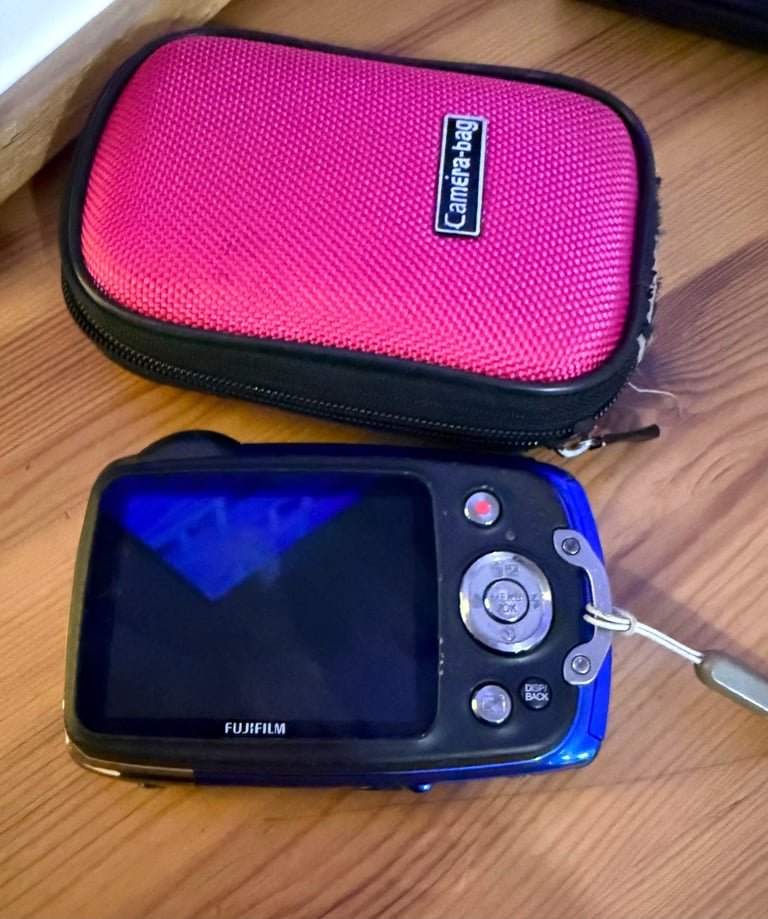 Fujifilm Finepix XP50 Waterproof Digital Camera