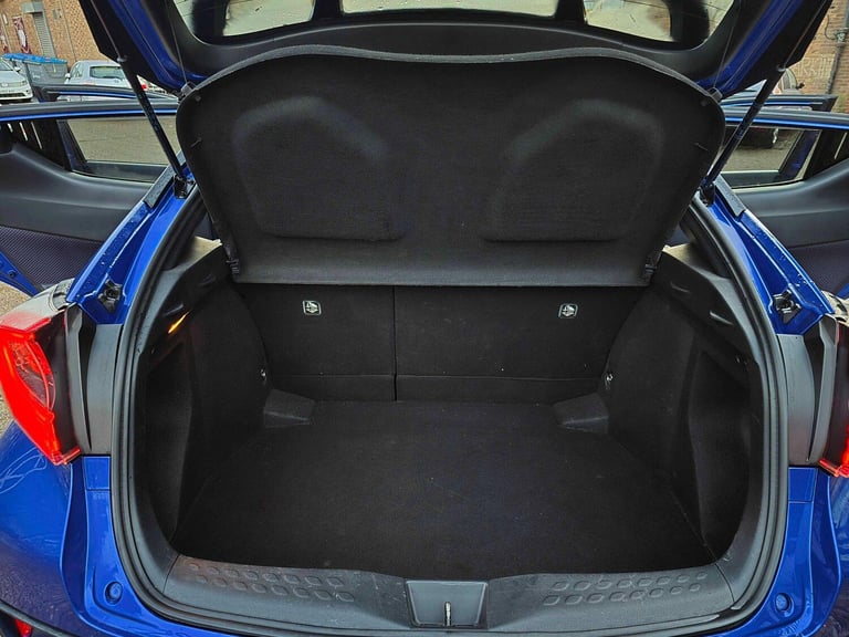 2017 Toyota C-HR 1.8 Hybrid Dynamic 5dr CVT HATCHBACK PETROL/ELECTRIC Automatic