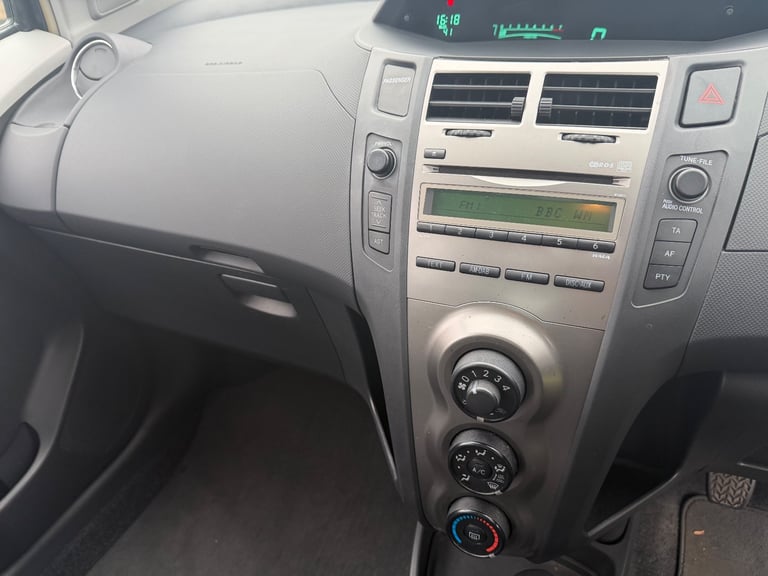 Toyota Yaris | 1.3 Petrol | 97k Miles | FSH | MOT Sep 26 | ULEZ