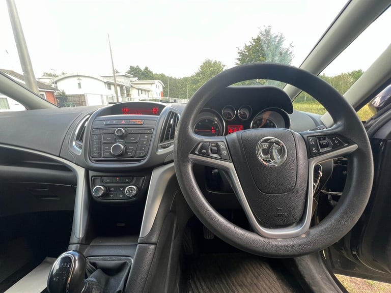 2014 Vauxhall Zafira 2.0 CDTi Exclusiv 5dr MPV Diesel Manual