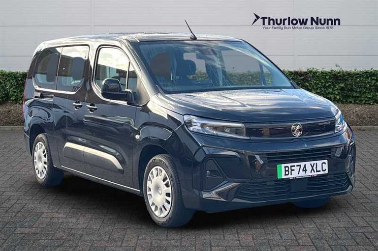 2025 Vauxhall Combo Life Electric 52kWh Design XL MPV 5dr Electric Auto (7.4kW Charger) (136 ps) ...