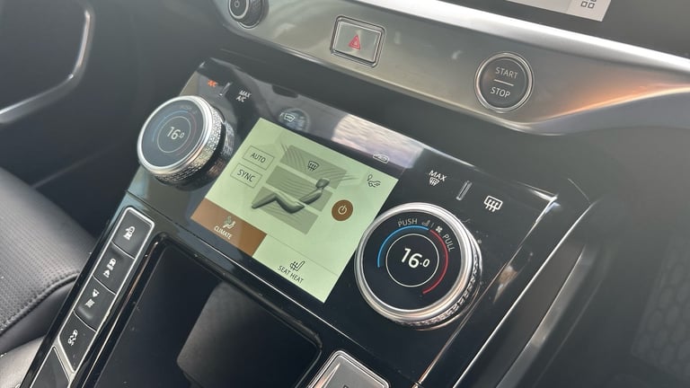 2022 Jaguar I-Pace 294kW EV400 HSE Black 90kWh 5dr Auto 11kW Charger Electric Estate Estate Elect...