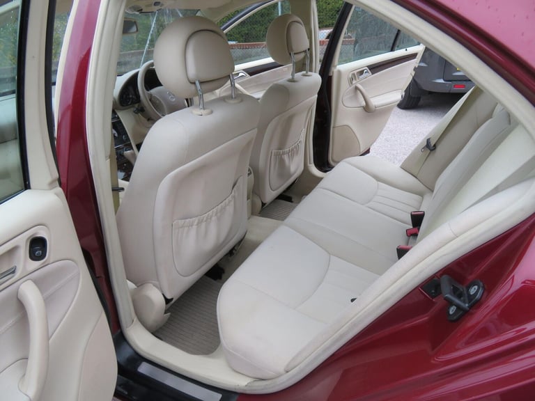2004 Mercedes-Benz C Class 1.8 C180 Kompressor Elegance SE 4dr SALOON Petrol Automatic