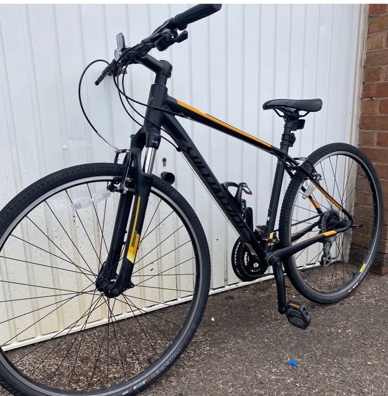 image for Specialized crosstrail bike 18” vgc
