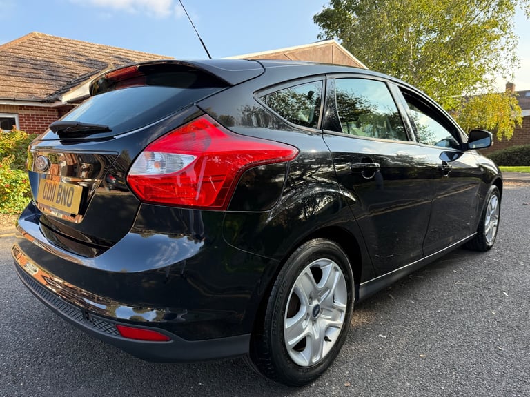 image for FORD FOCUS EDGE 1.6L PETROL 2011 ULEZ FREE DRIVES PERFECT 