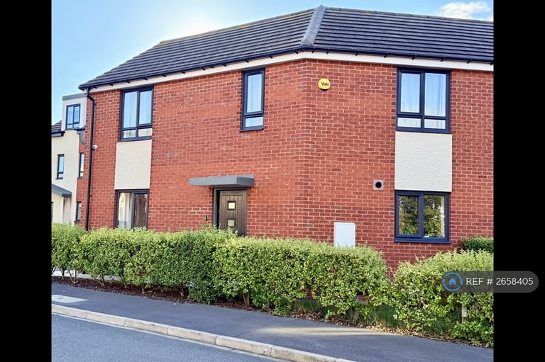 3 bedroom house in Rowantree Gardens, Redcar, TS10 (3 bed) (#2658405)