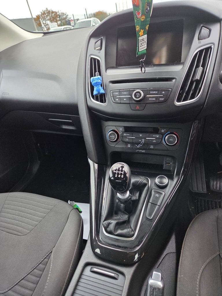Ford, FOCUS, Hatchback, 2015, Manual, 1499 (cc), 5 doors