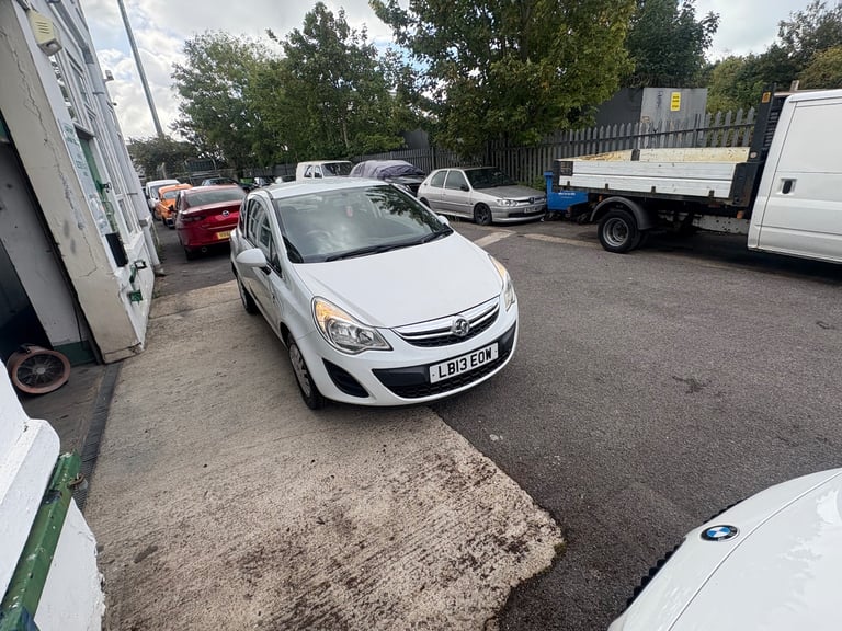Vauxhall, CORSA, Hatchback, 2013, Manual, 998 (cc), 3 doors
