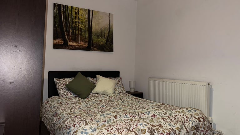 Furnished Large Double Rooms for rent
