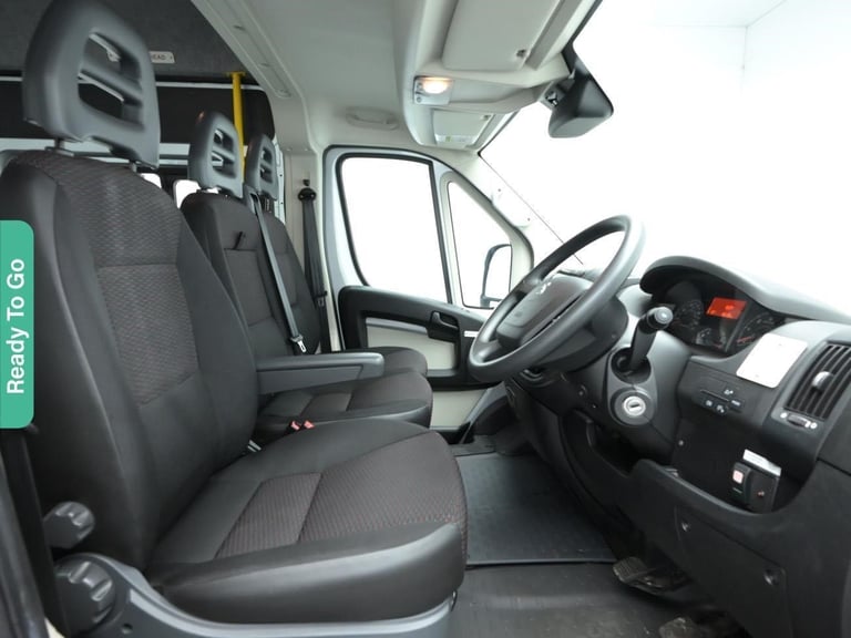 2017 Peugeot Boxer 2.0 BlueHDi 440 Minibus 4dr Diesel Manual L4 H2 Euro 6 (130 ps) Minibus Diesel...