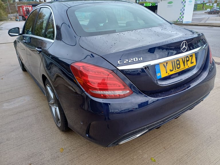Mercedes-Benz, C CLASS, Saloon, 2018, Semi-Auto, 2143 (cc), 4 doors