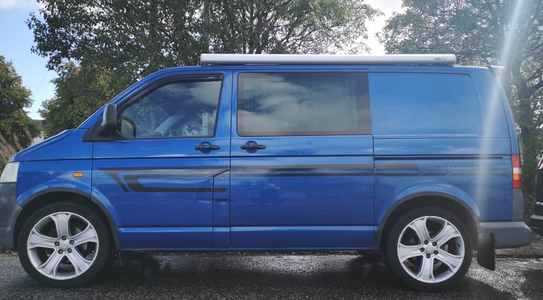  VW T5 CAMPERVAN RARE DOUBLE SIDE DOOR, REALLY GOOD CONDITION, MOT'D